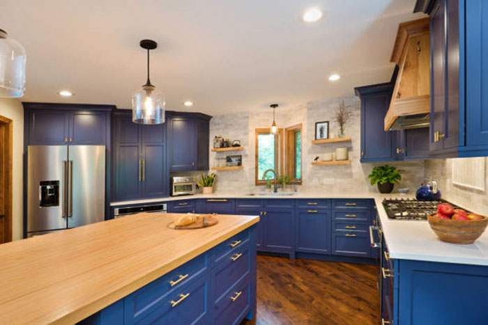 кухня в синем цвете дизайн фото