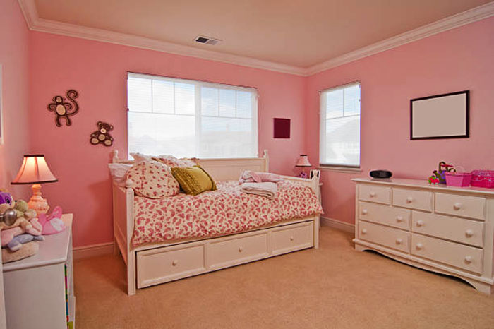 спальня в розовом цвете дизайн фото