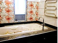 фото ремонта помещения современной ванной комнаты