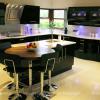 качественный кухонный гарнитур, кухня в стиле Хай-тек, Hi-Tech на заказ в Москве
